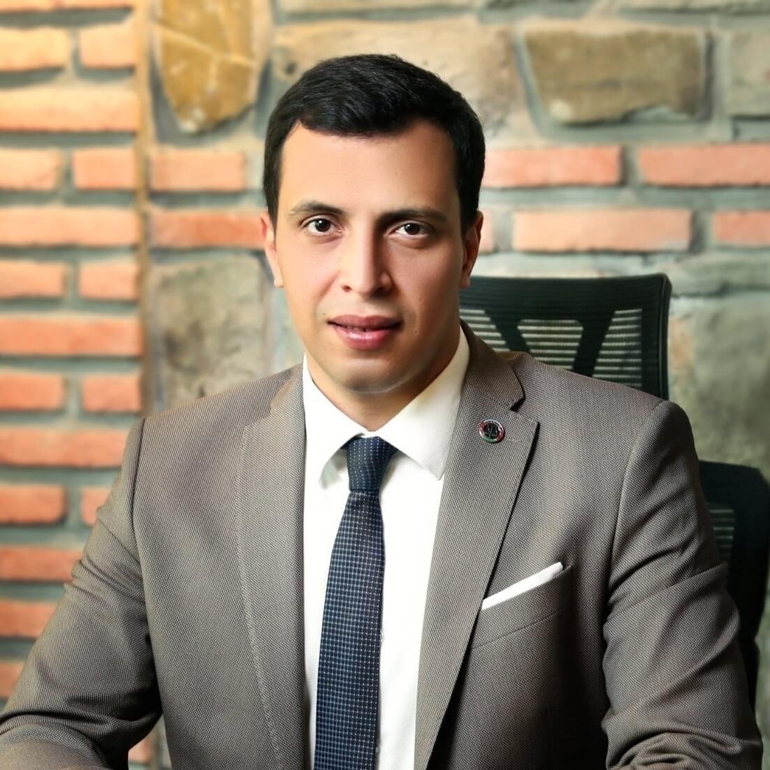 Vəkil Qulam İsmayılzadə