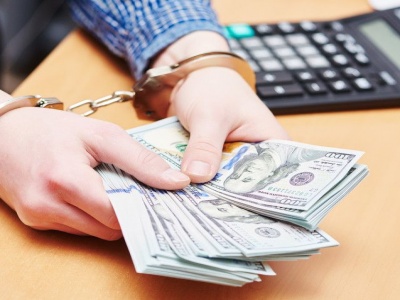 Əməlin dələduzluq sayılması üçün dəymiş ziyan minimum 500 manat olmalıdır